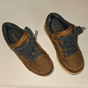 Drexlite Dressy Brown Kids Shoes with Navy Laces